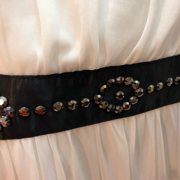 NWT Ivory flowy dress w/ black ribbon (14 juniors) - Picture 3 of 4